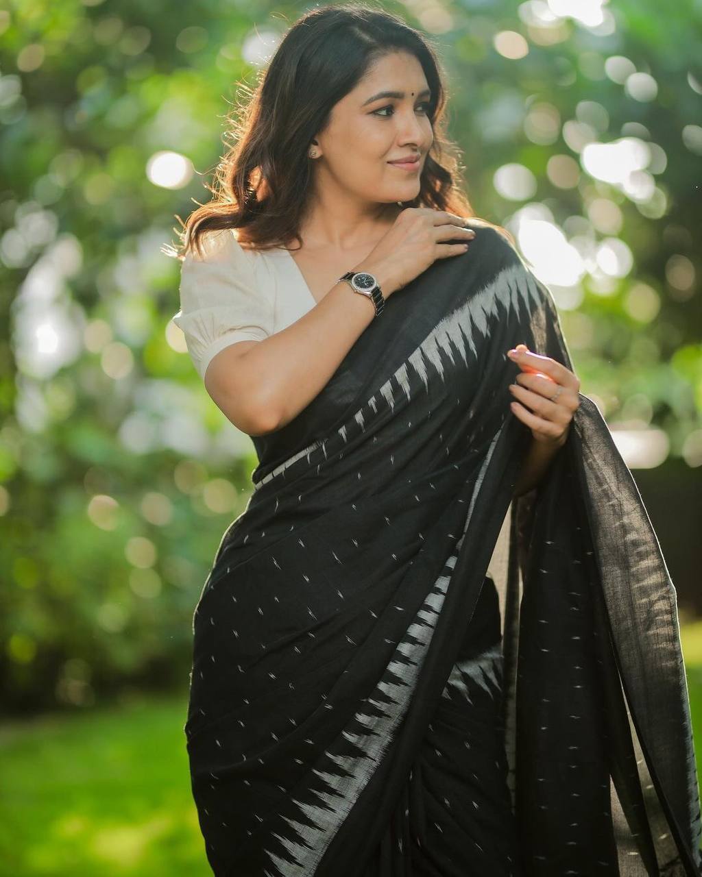 HOSH LE JAATE HAI  WALE LINEN COTTON SAREE