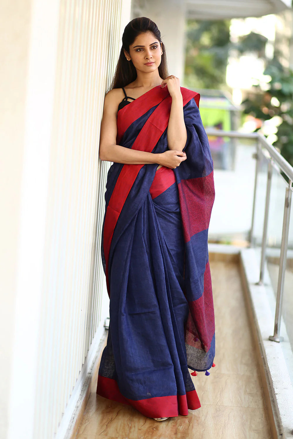 GAALE LAG JAANA WALE LINEN  COTTON SAREE