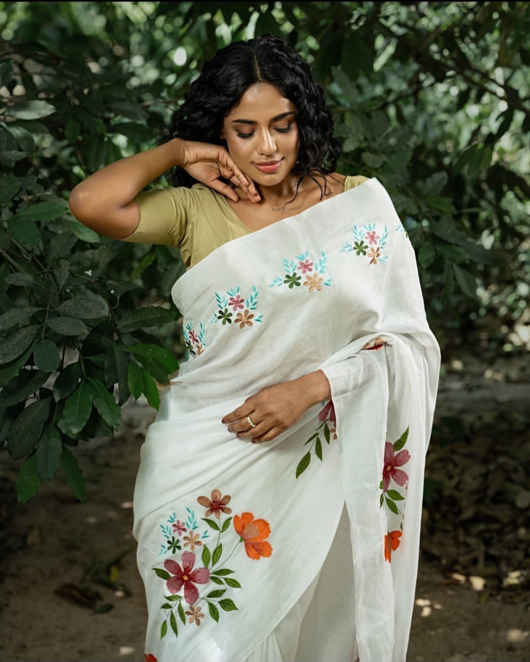 SWARIYA WALE LINEN  COTTON SAREE